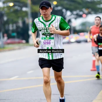 Runner Photo 8657649