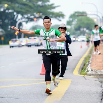 Runner Photo 8657665