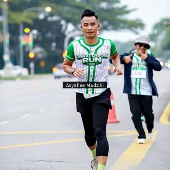 Runner Photo 8657672