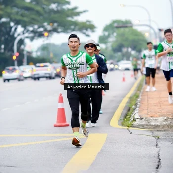 Runner Photo 8657675