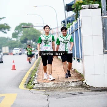 Runner Photo 8657691