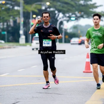 Runner Photo 8657695