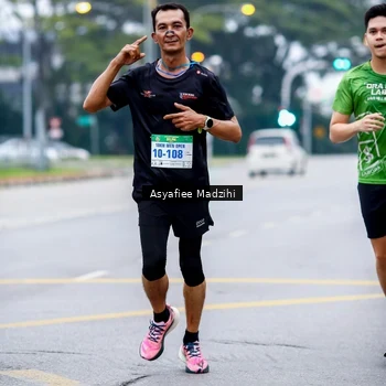 Runner Photo 8657698