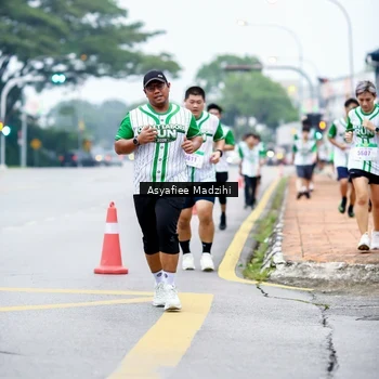 Runner Photo 8657706