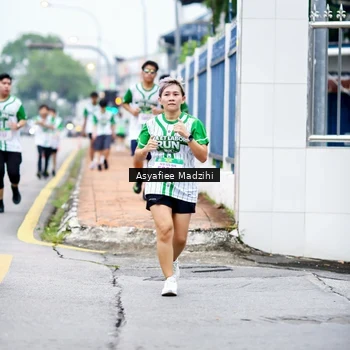 Runner Photo 8657714