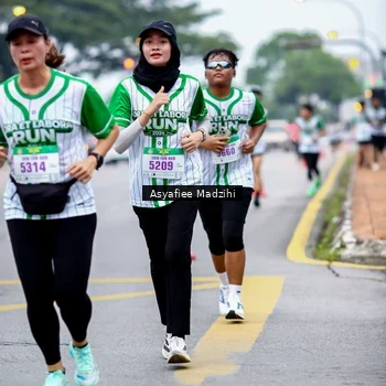 Runner Photo 8657738