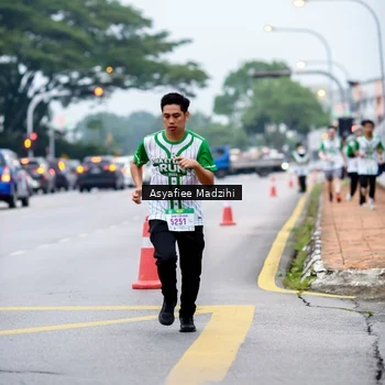 Runner Photo 8657771