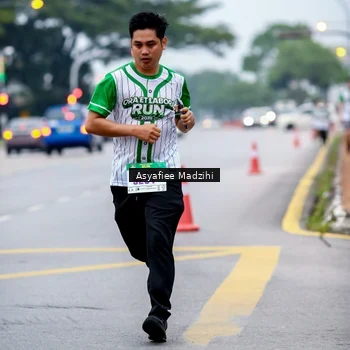 Runner Photo 8657773
