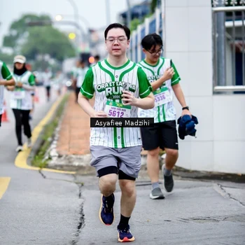 Runner Photo 8657786