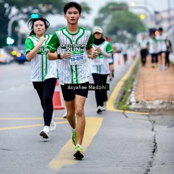 Runner Photo 8657795