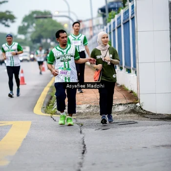 Runner Photo 8657811