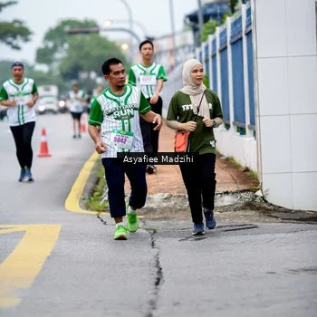 Runner Photo 8657812