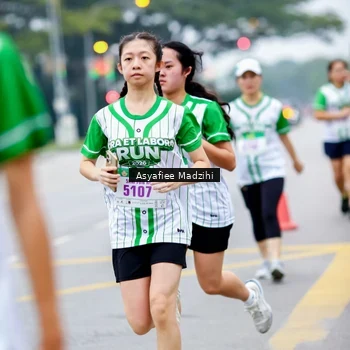 Runner Photo 8657859