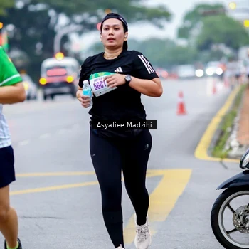 Runner Photo 8657870