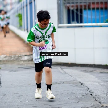 Runner Photo 8657873
