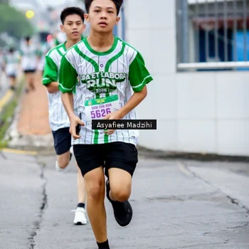Runner Photo 8657879