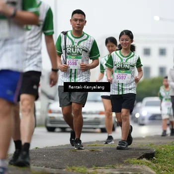 Runner Photo 8657891