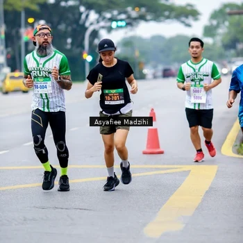Runner Photo 8657910
