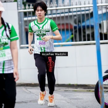 Runner Photo 8657964