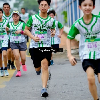 Runner Photo 8658003