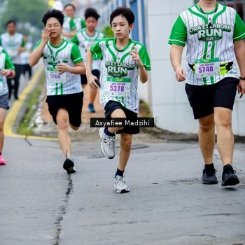 Runner Photo 8658005