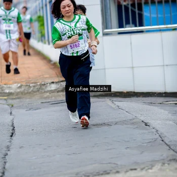 Runner Photo 8658007