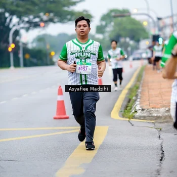 Runner Photo 8658015