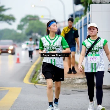 Runner Photo 8658022