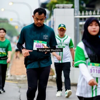 Runner Photo 8658049