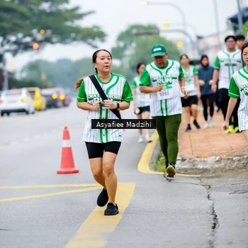 Runner Photo 8658054