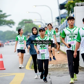 Runner Photo 8658068