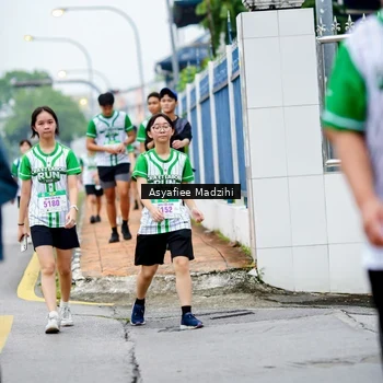 Runner Photo 8658071