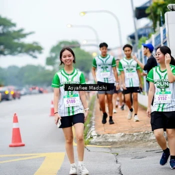 Runner Photo 8658075