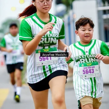 Runner Photo 8658111