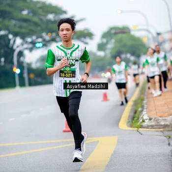 Runner Photo 8658117