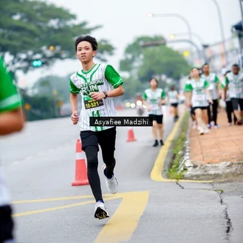 Runner Photo 8658123