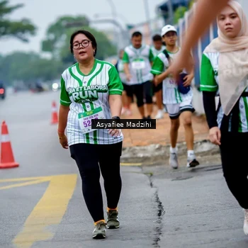 Runner Photo 8658189