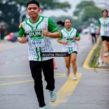 Runner Photo 8658222
