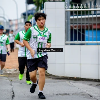 Runner Photo 8658258