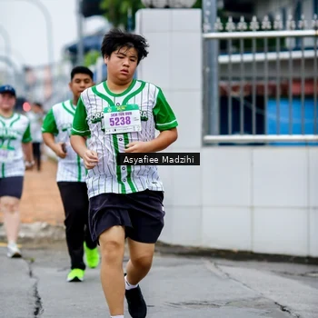 Runner Photo 8658260