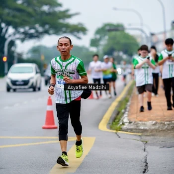 Runner Photo 8658271