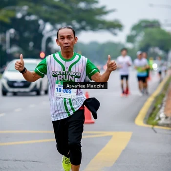 Runner Photo 8658275