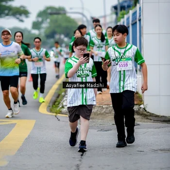 Runner Photo 8658281