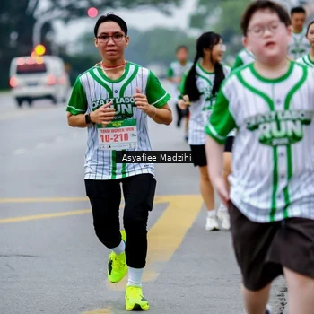 Runner Photo 8658286
