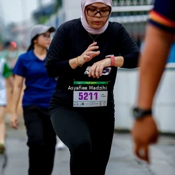 Runner Photo 8658315