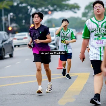 Runner Photo 8658356