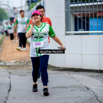 Runner Photo 8658370