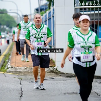 Runner Photo 8658399