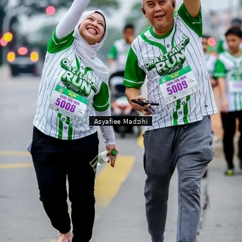 Runner Photo 8658412