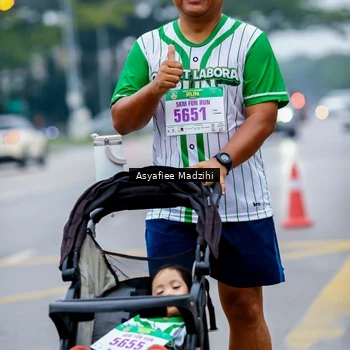 Runner Photo 8658428